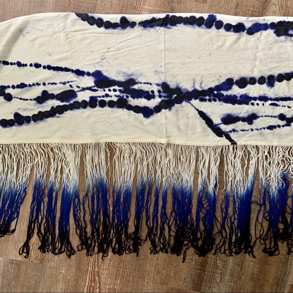 Scraf - Picture 2 of 2